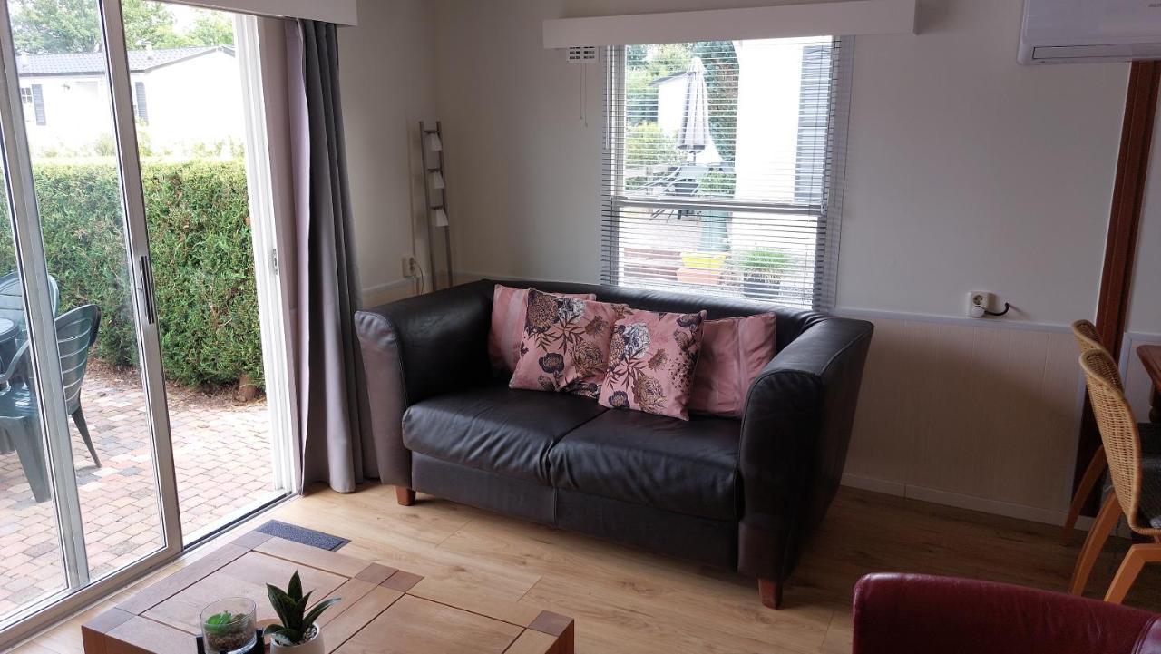 Kuifmees Vakantiewoningen Oisterwijk Luaran gambar